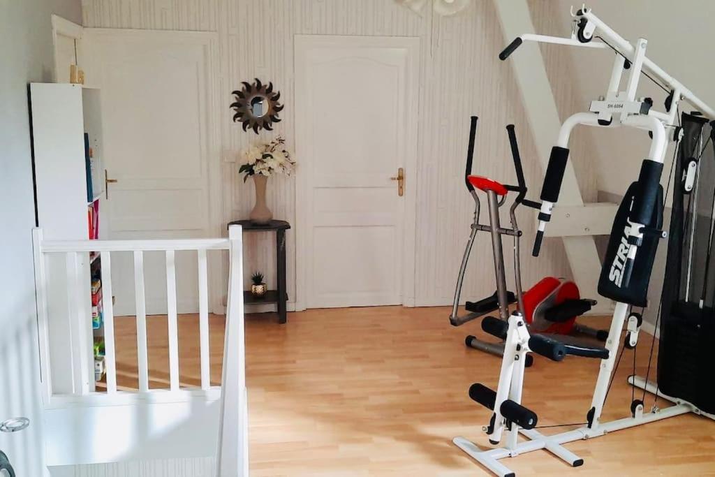 La Maraitiere Villa Guines ภายนอก รูปภาพ